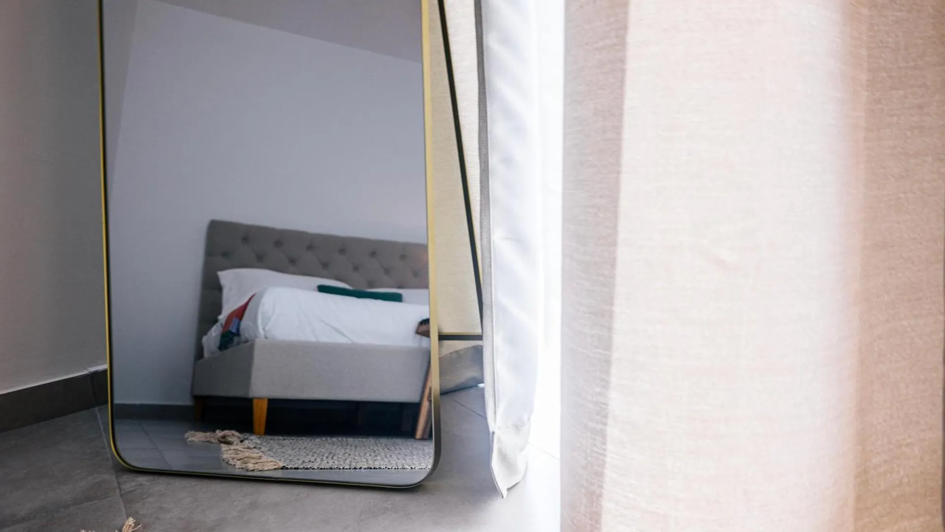 La Vie Est Belle Penthouse Daire Tal-Hriereb